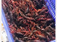 -渔人湾码头海鲜市场负二楼