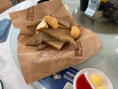 -起士林西餐厅(东经路店)
