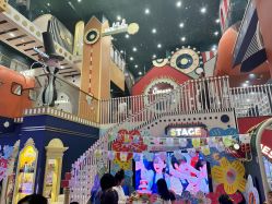 -MELAND CLUB亲子乐园·派对·餐厅(北京芳圆里ID MALL店)