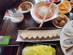 -山城辣妹子重庆火锅(甘露园店)