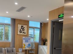 -上海仁爱医院口腔科 · 种植
