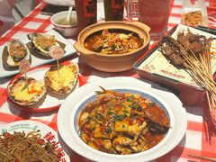 -辣小鲜·南昌大排档(船山路店)