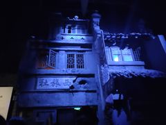 -侵华日军南京大屠杀遇难同胞纪念馆-停车场