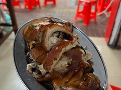 -四更周店烤乳猪