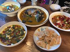 -爱啤精酿·民谣酒馆(滨江店)