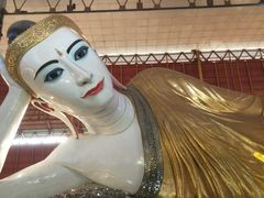 -ခြောက်ထပ်ကြီးရွှေသာလျောင်းဘုရားကြီး