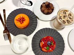 -潮一不贰·法式甜品·生日蛋糕·西式简餐(外滩店)