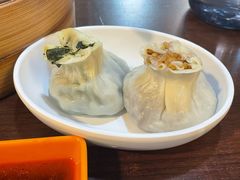 翡翠烧卖-大龙汤包