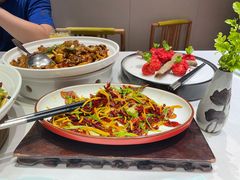 橙同鸭讲-上座云间·青年赣菜(绿茵店)