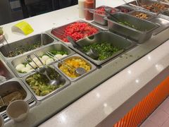 -油梨树 AVOCADO TREE(亮马桥店)