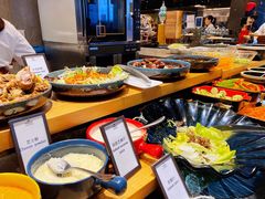 自助取餐区-武汉世茂希尔顿酒店·汇·全日餐厅