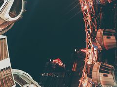-影汇之星8字形摩天轮