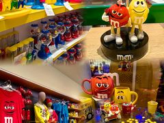 -m豆巧克力世界(上海世茂广场店)