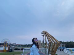 -北戴河碧螺塔海上酒吧公园