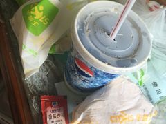 -华莱士·全鸡汉堡(湛江新华店)