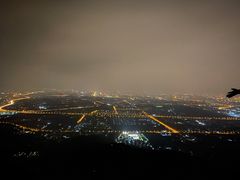 -鬼笑石后山停车场