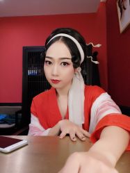 点击看大图 -盘子女人坊古装写真摄影(深圳店)