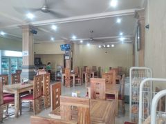 -Warung Babi Guling Ibu Oka 3