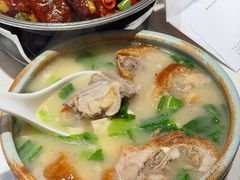 -小桃红·东北菜·春饼烤鸭(南阳湖街店)