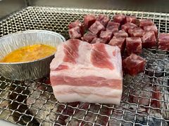 雪花肉粒-肉甲韩国木炭烤肉(新壹街1店)