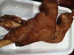 -聚首堂·特色小吃·肘子(什刹海德胜门店)