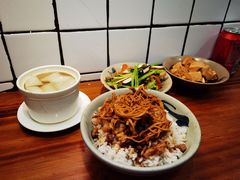 -红猪卤肉饭(大西洋美食城店)