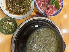 -榕江牛瘪牛肉火锅