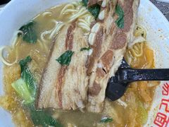 -易记皮肚面(明瓦廊店)