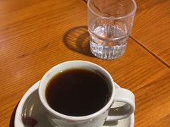 -Be Lived Cafe比例咖啡(摩天轮店)