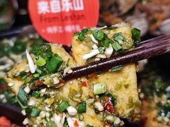 -何师烧烤Pro ·江湖川菜·小龙虾·精酿(太古里旗舰店)