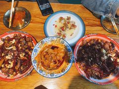 -柴窝堡22号辣子鸡·传承新疆菜