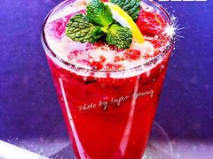 草莓白昼梦-星巴克臻选(上海合生汇1F店)