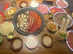 -萍姐火锅·公路夜市(武汉首店)