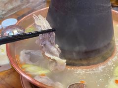 -老北京热气涮羊肉·小龙虾·烤鱼(呼玛路店)