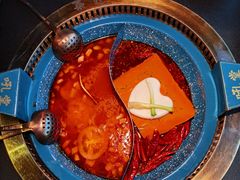 番茄鸳鸯锅大锅-吼堂老火锅(万寿宫店)