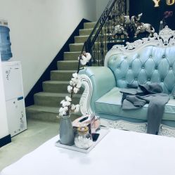-予白婚纱礼服馆
