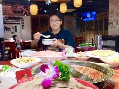 -黄家码头老火锅(解放碑旗舰店)