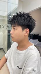 -尤司男士国潮理发馆