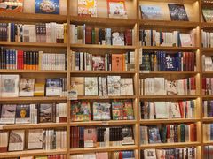 -猫的天空之城概念书店(景德镇陶溪川店)