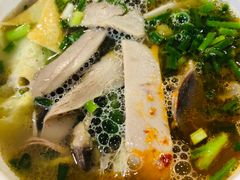 -孔师傅八仙老鸭粉丝汤(上海市第一食品商店南东店)