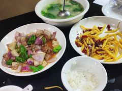 生爆牛肉-大隐隐于市私房菜(保和小区店)