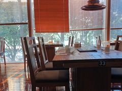 靠窗位-紫霞门韩国料理烤肉(深南东路店)