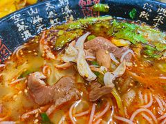 肥肠米线-火辣辣麻辣粉(桃园二巷店)