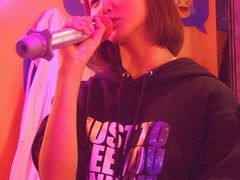 -好乐迪(张扬路八佰伴店)