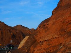 -天山神秘大峡谷