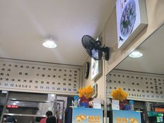 -溪畔老牌永定牛肉小吃(兴发大厦店)