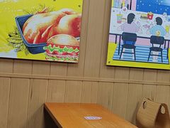 -华莱士·全鸡汉堡(海口政法学院店)