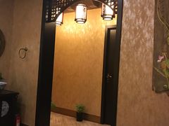-莱仪堂艾灸经络养生馆(武威东路店)