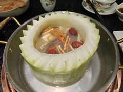 -得意咚瓜·顺德鱼生·冬瓜火锅(深圳首店)