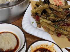 -宋都禾源·灌汤包子(汉兴路直营店)